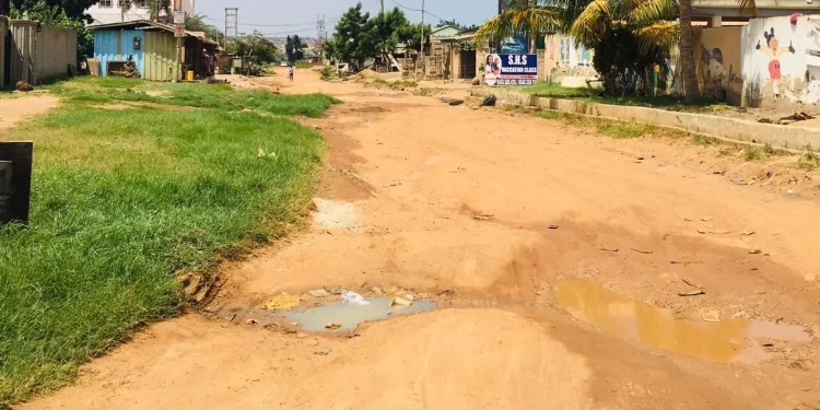 Fix our roads or face our wrath – Concern citizens of Adjei Kojo to govt