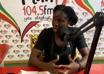 Exclusive breastfeeding lowers babies risk of attracting diseases, sickness or allergies – Parents told