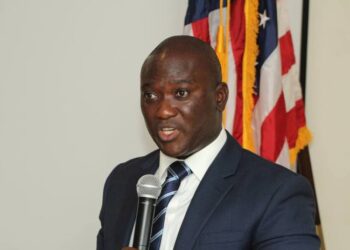 Ghana to license only electric vehicles for trotro, taxis – Tampuli