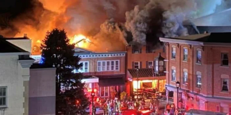 London: Explosion at Oxfordshire recycling plant after lightning strike