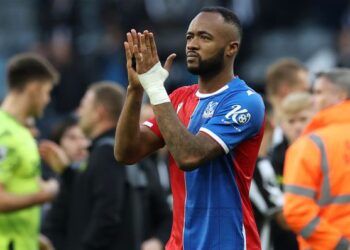 Jordan Ayew extends contract with Crystal Palace until 2025