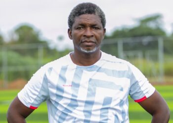 Maxwell Konadu rushed to hospital after attacks from Bofoakwa Tano fans