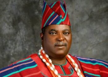 Segun Aremu: Nigerian traditional monarch shot dead and wife kidnapped