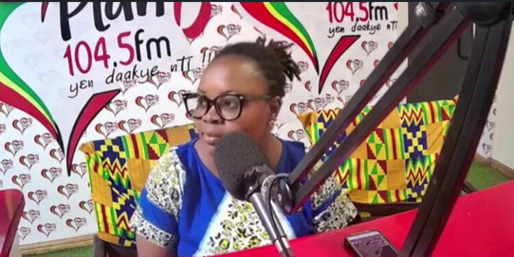 Report any signs and symptoms to your doctor after taking a herbal medicine – Public advised