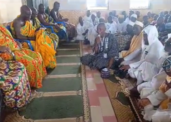 Agona Kwanyako chief calls for peace between Muslims, Christians after clash