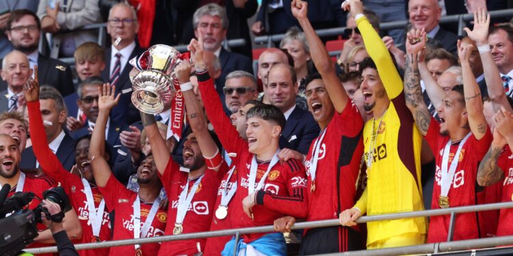 Manchester United stun holders City to claim FA Cup