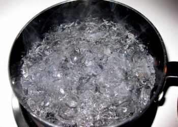 Manso Adubea: Woman baths colleague with boiling oil