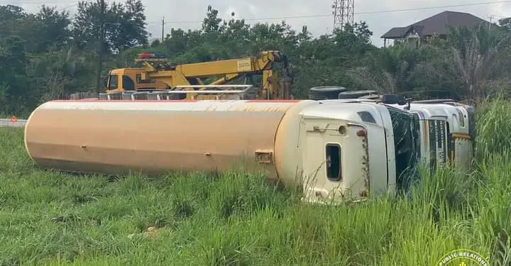 Ghana: Tanker Carrying 29 Tonnes Of LPG Involved In Accident At Juaso