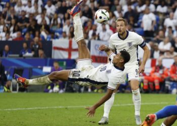 Euro 2024: England qualify for quarter-final after beating Slovakia
