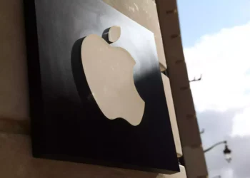 Apple ex-lawyer ordered to pay $1.15 million SEC fine for insider trading
