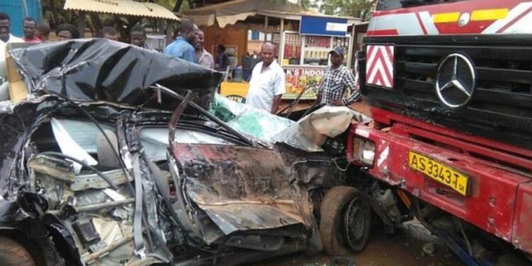 3 feared dead after ‘trotro’ runs into traders at mallam junction
