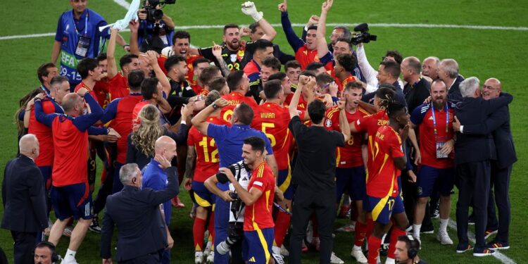 Euro 2024: Spain strike late, beating England 2-1 in final