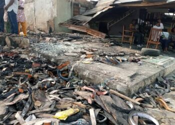 Nigeria: One injured,15 shops destroyed as fire guts Ogun market