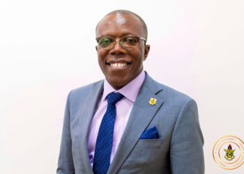 Pro-Vice Chancellor of KNUST Ellis Owusu-Dabo sue Otec FM and the Ghanaian observer for false allegations