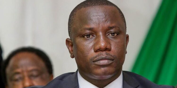 La youth calls on Akufo-Addo to sack Defence Minister over dissipation of our stool lands