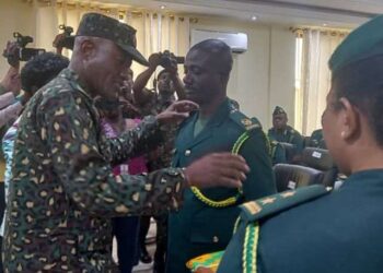 GIS promotes 446 senior officers, others