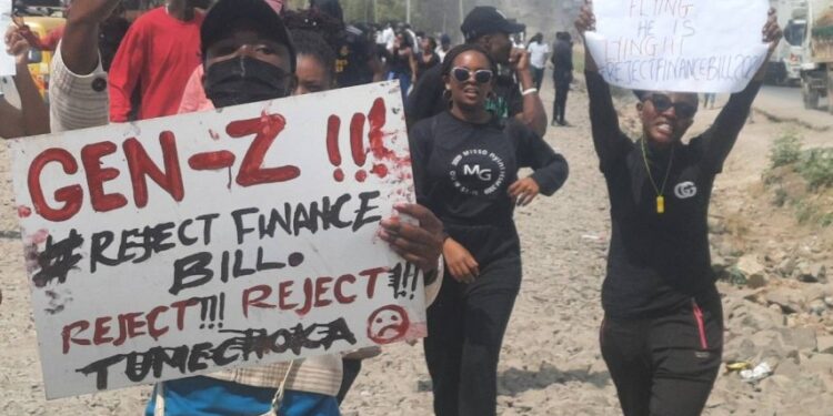 Kenya’s President Ruto retreats to home town amid protests