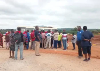 Sunyani Garages protest to demand compensation from Newmont and government for their land use