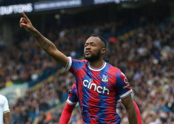 Leicester City agree £8m deal to sign Jordan Ayew