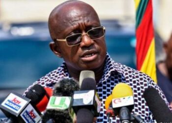 Osei-Mensah to Ashanti MMDCEs: “DRIP” machines not for “galamsey” operations
