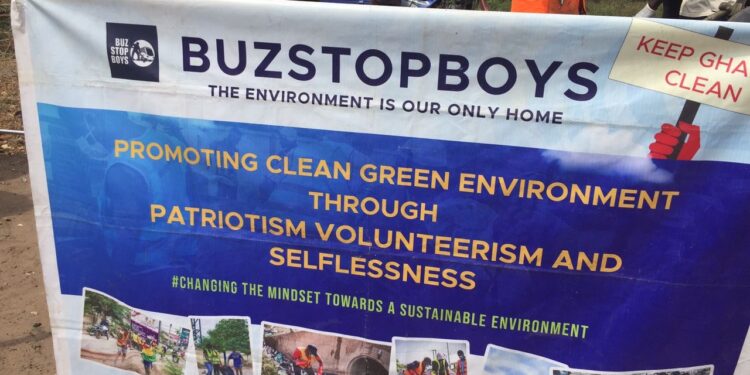 Tema: Independent Parliamentary Candidate donates to Buzstopboys