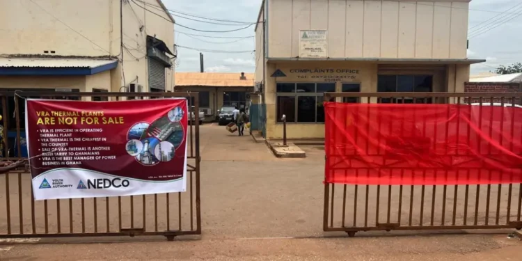 VRA, NEDCo workers hoist red flags to protest merger