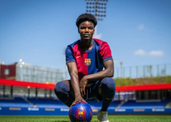 Spanish giant Barcelona unveil Ghanaian players Aziz Issah, David Oduro