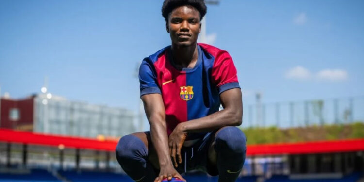 Spanish giant Barcelona unveil Ghanaian players Aziz Issah, David Oduro