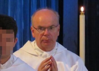 Priest, 61, repeatedly kissed and fondled sleeping train passenger