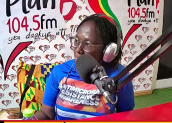 Your fingernails are dirt magnets; Wash those hands!