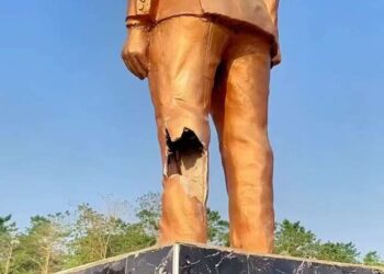 Police Probe Damage to Nana Akufo-Addo Statue at Effia Nkwanta Regional Hospital Roundabout