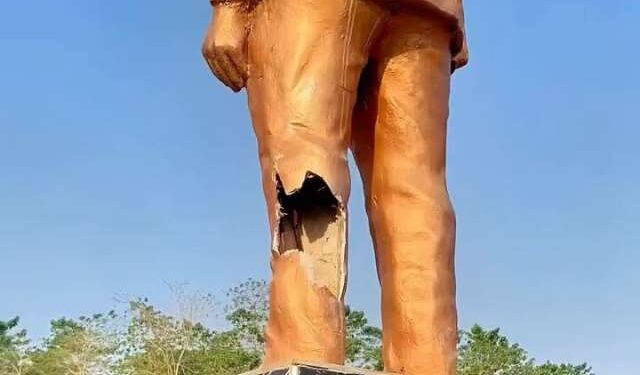 Police Probe Damage to Nana Akufo-Addo Statue at Effia Nkwanta Regional Hospital Roundabout