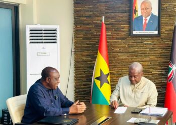 Alan leads Alliance for Revolutionary Change to pay courtesy call on Mahama