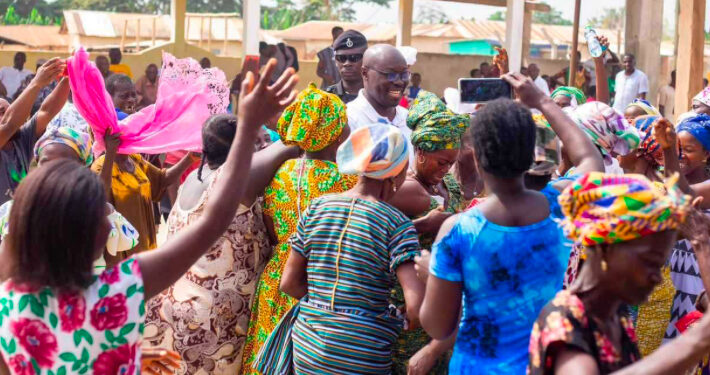 EX-NPP Chairman for Ajumako Enyan Essiam leaves party, backs Ato Forson