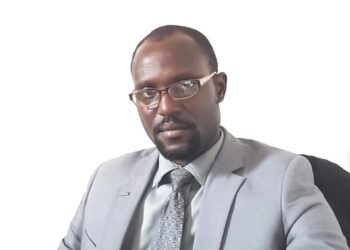 Divine role reversal: God worships man- Clergyman claims