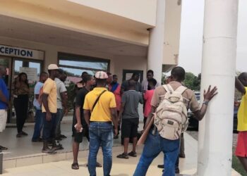 Tema site three residents challenge TDC over demolition of homes and structures