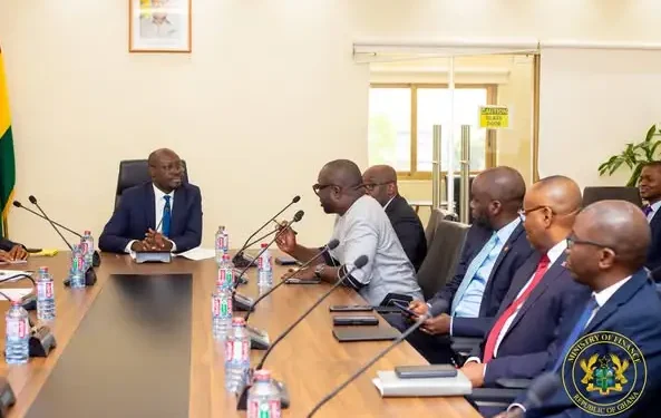 Finance Minister engages 22 Bank CEOs on economic stability measures