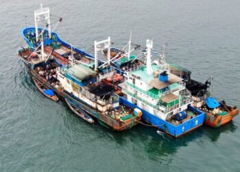 Suspected Pirates Attack Ghanaian Fishing Vessel, Capture Captain, Others