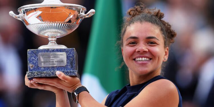 Tennis: Jasmine Paolini Defeats Coco Gauff to win 2025 Italian Open