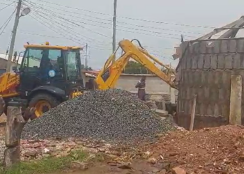 Nungua: Krowor Municipal Assembly Demolishes Shrine Erected On Waterway