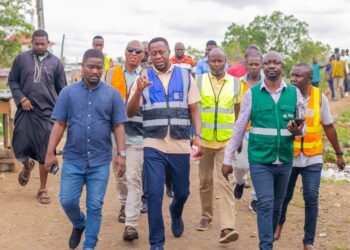 Ablekuma Central Assembly Gives 5-day ultimatum To Roadside Vehicle Owners