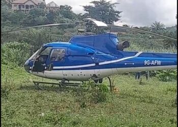 Helicopter Forced to Land in Nkawkaw After Mid-Air Emergency