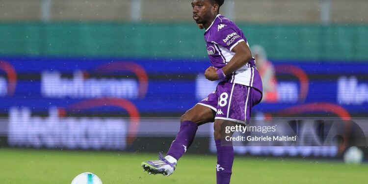Fiorentina Confirm Successful ACL Surgery For Tariq Lamptey