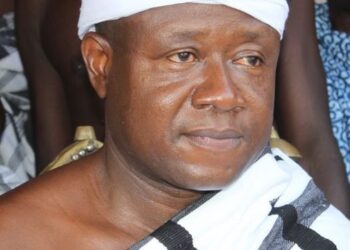 Security Concerns Escalate In Kumawu After Chief Allegedly Employs Armed Group