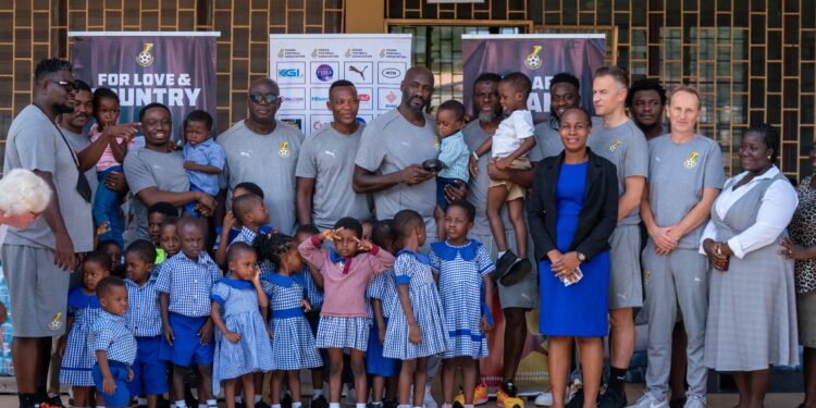 Black Stars Spread Joy At Osu Children’s Home following World Cup Qualification Triumph