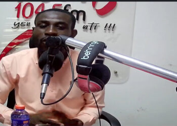 Prophet Asante’s Hot Tip to Wives: “Stay Neat, We’re Watching!”