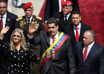 U.S. strikes Venezuela and captures Maduro; Trump says “we’re going to run the country” for now