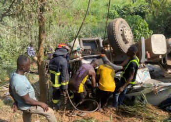 Cement truck overturns at Breku forest, one killed, two pulled alive from wreckage