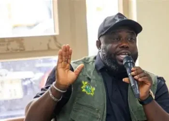 AMA to increase street sweepers’ pay from GH₵400 to GH₵800