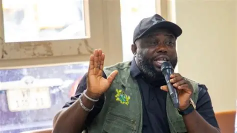 AMA to increase street sweepers’ pay from GH₵400 to GH₵800